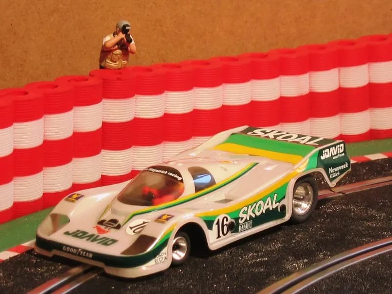 Porsche 956 Skoal