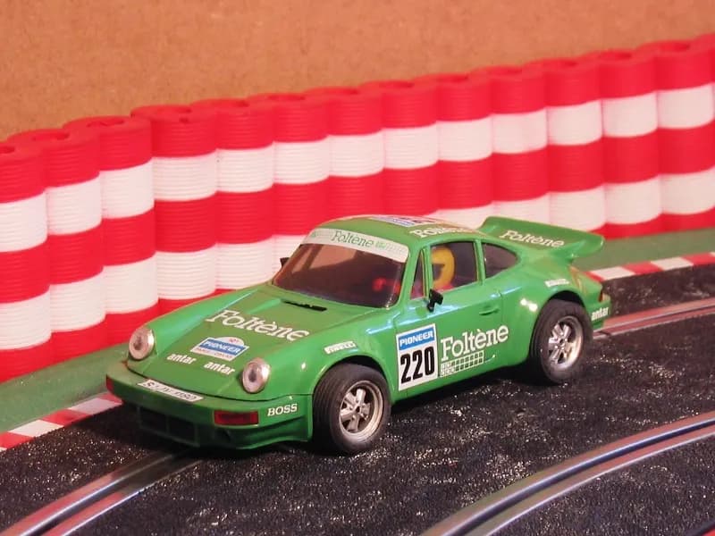 Porsche 953 Foltene