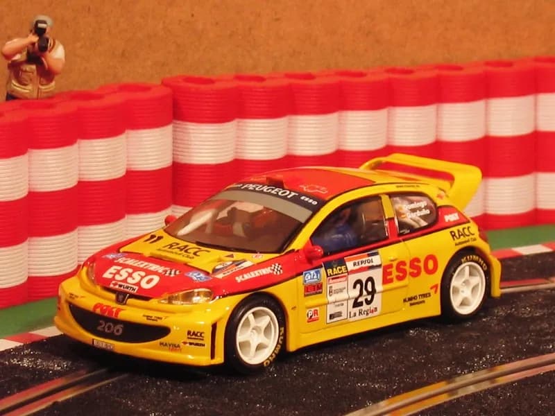PEUGEOT 206 PYR