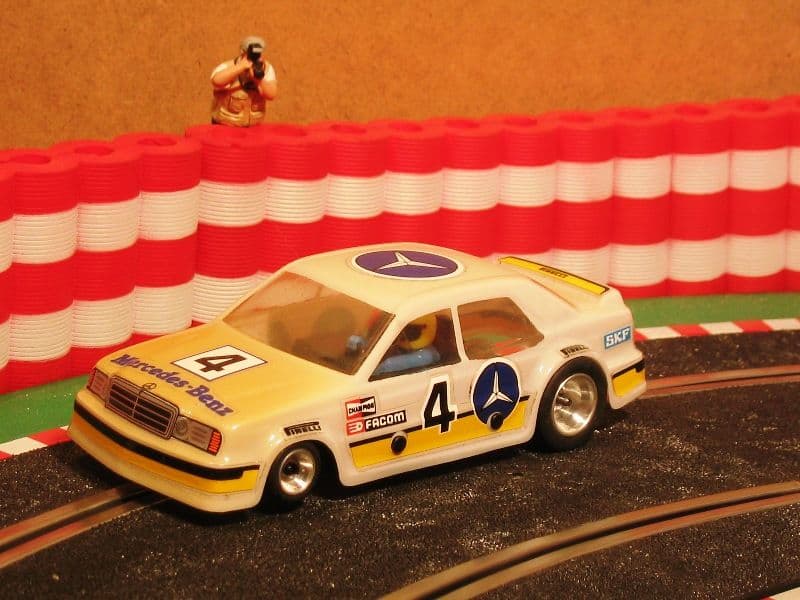 Mercedes 190 E