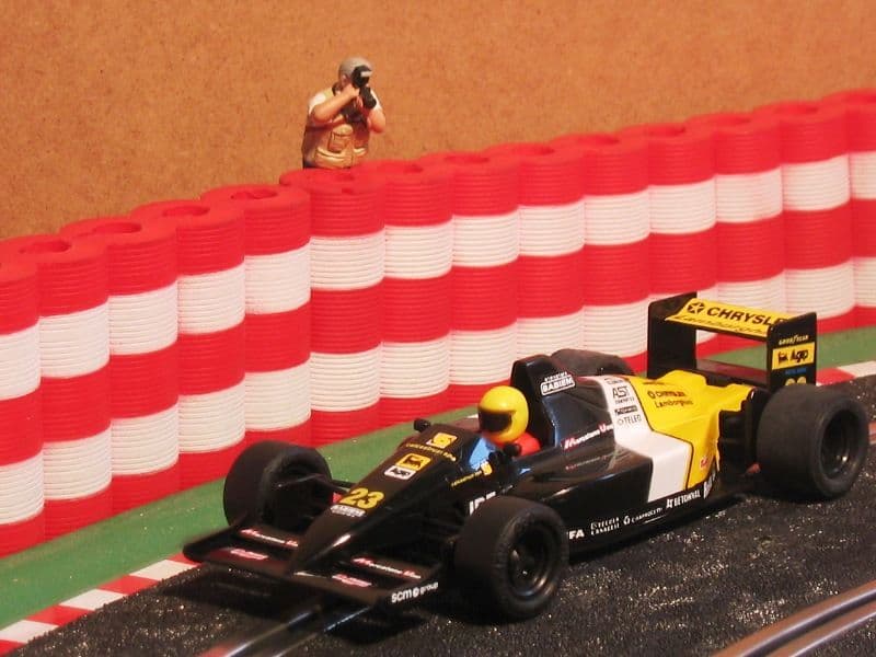 Minardi M-192 F1