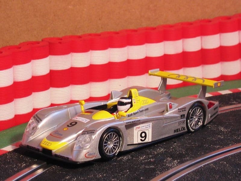 Audi R8 2º Le Mans 2000