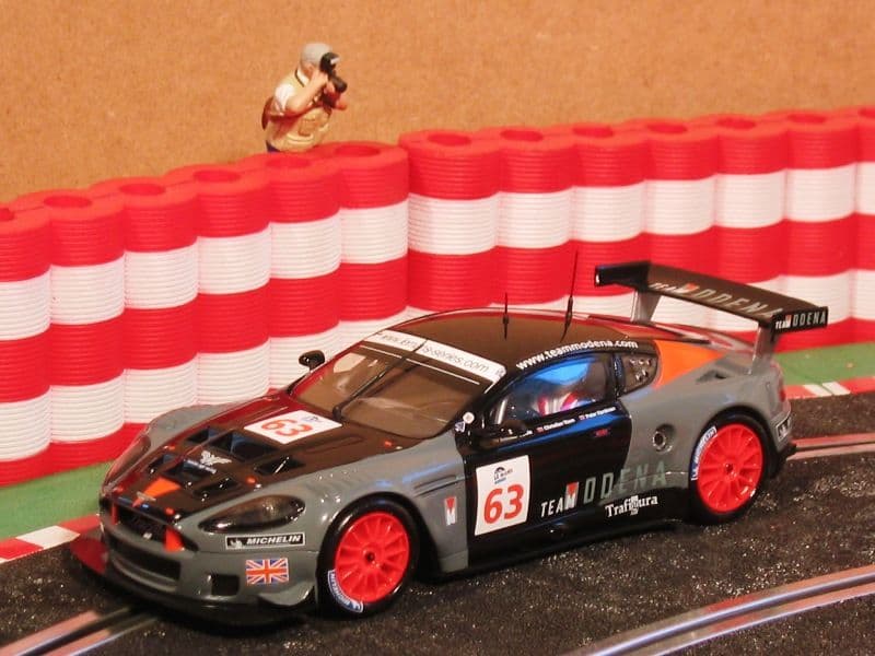 Aston Martin DBR9